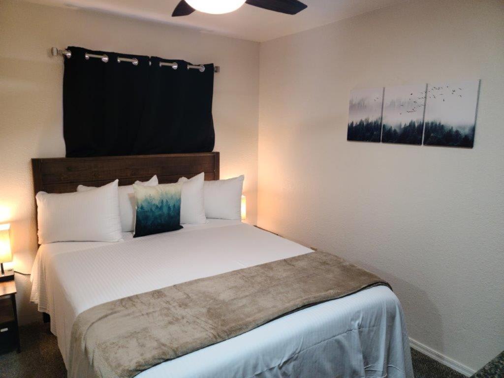 ואלה 069B Comfortable Suite With Kitchenette And King Bed Near South Rim Sleeps 4 מראה חיצוני תמונה