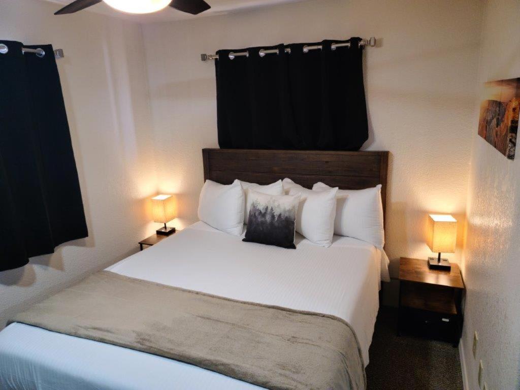 ואלה 069B Comfortable Suite With Kitchenette And King Bed Near South Rim Sleeps 4 מראה חיצוני תמונה