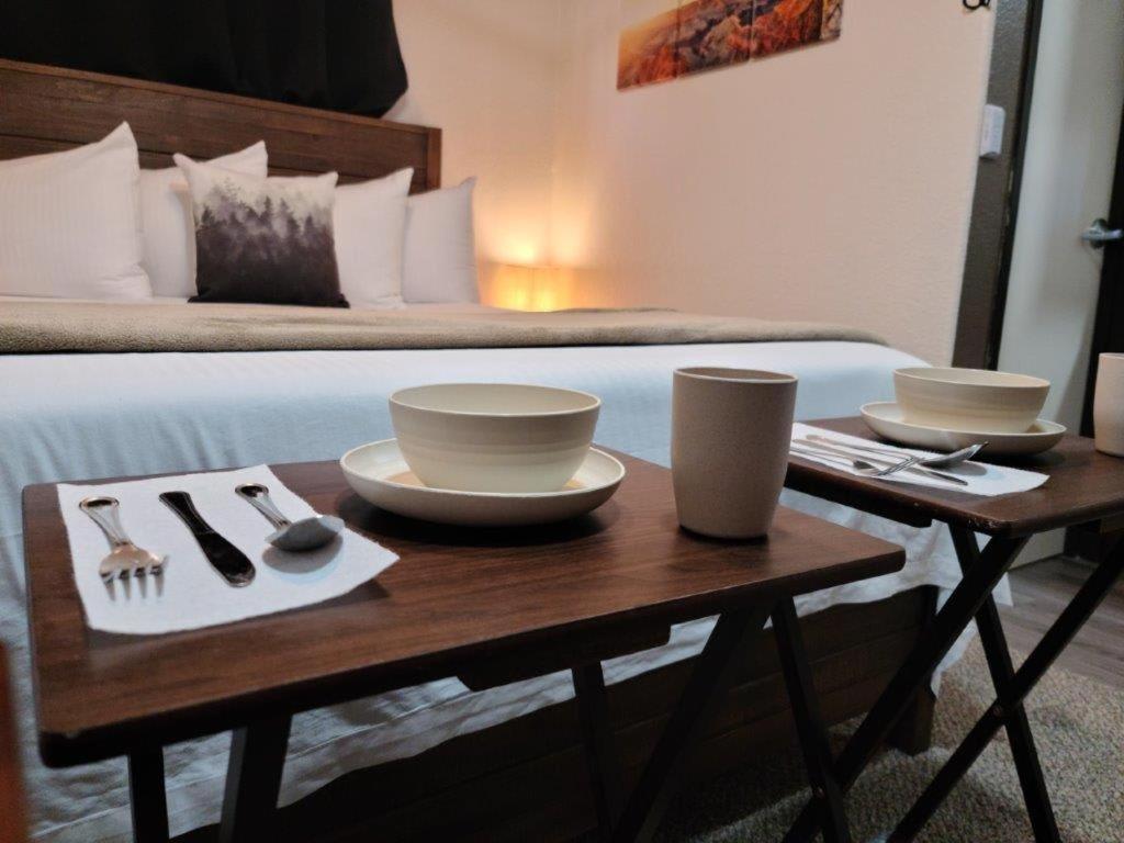 ואלה 069B Comfortable Suite With Kitchenette And King Bed Near South Rim Sleeps 4 מראה חיצוני תמונה
